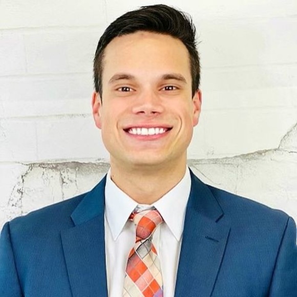 Meet your Posher, Alex - Picture 1 of 1